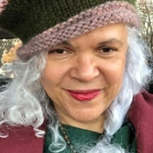 Meet your Posher, Jeanette